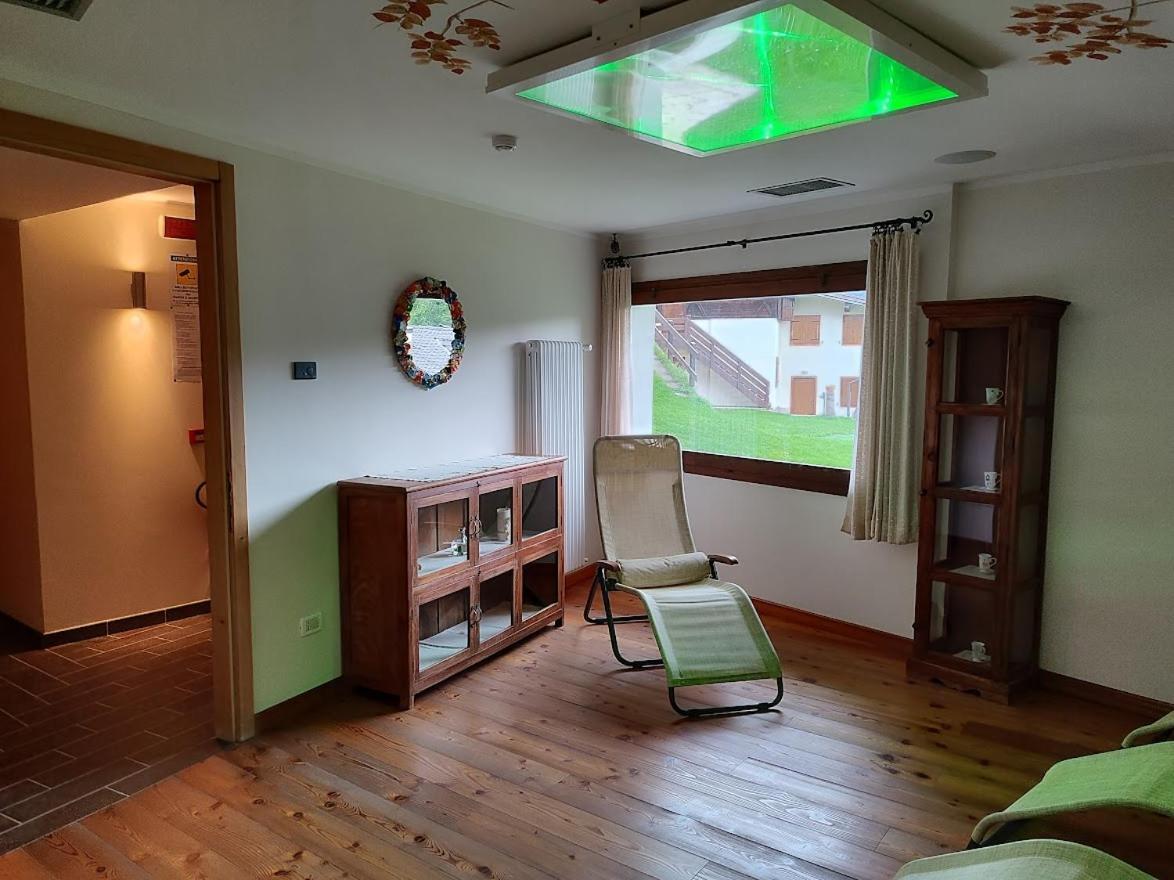 Albergo Villa Cristina Folgaria Exteriör bild